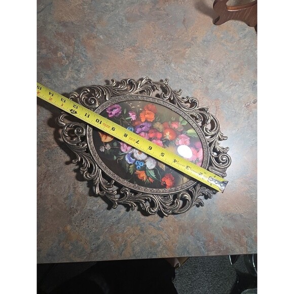 Antique Vintage Wrought Iron Victorian oval Picture Frame bubble glass floral - Picture 10 of 11